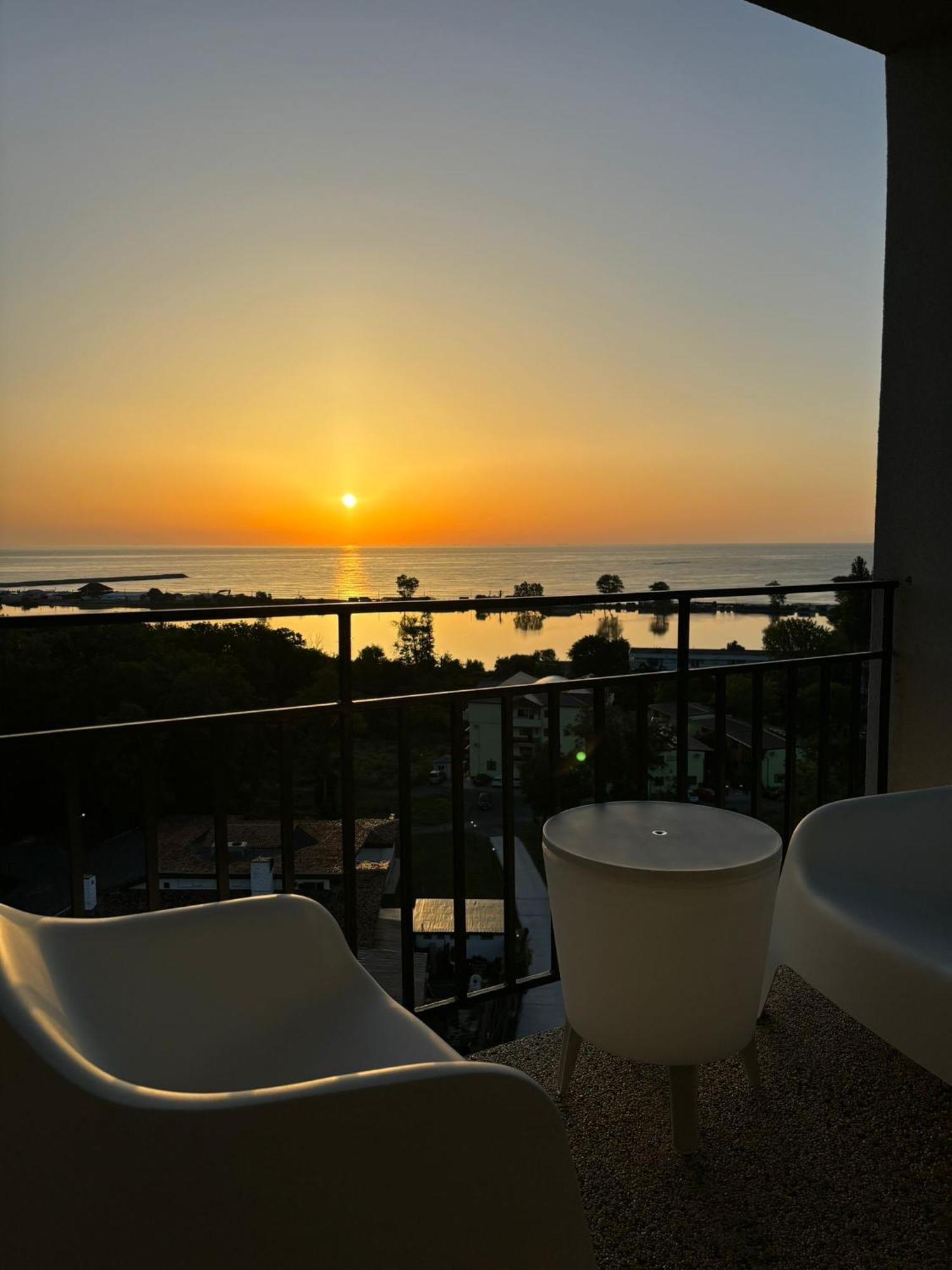 Donna Alba Seaview Penthouse, Casa Ta De Pe Plaja Apartamento Neptun Exterior foto