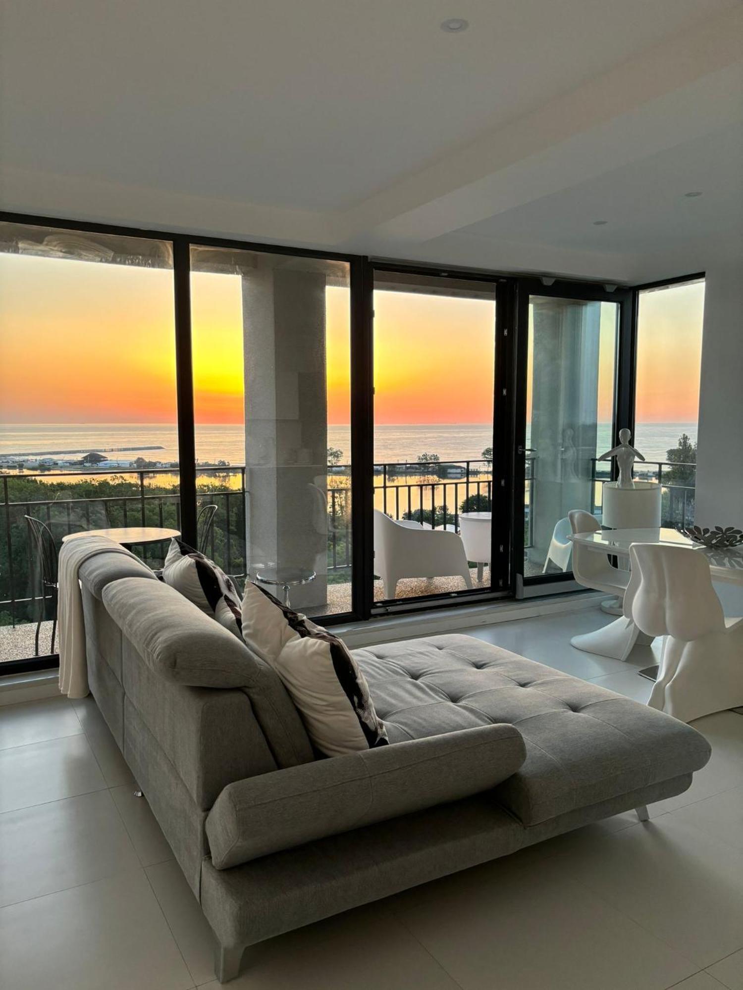 Donna Alba Seaview Penthouse, Casa Ta De Pe Plaja Apartamento Neptun Exterior foto